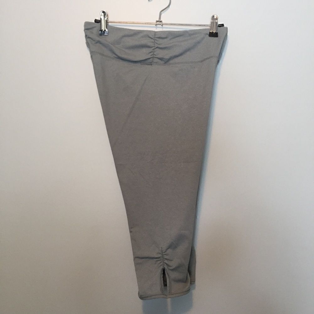 Kyodan athletic capris - Picture 5 of 6